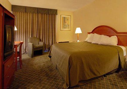 Quality Inn West Springfield